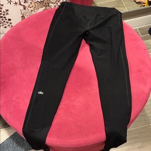 Alo Black Leggings